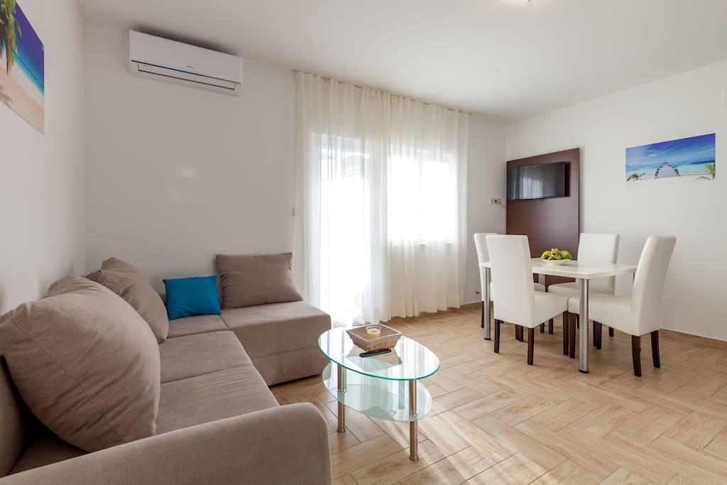 Apartmani Sanja Suta Podstrana Exteriör bild