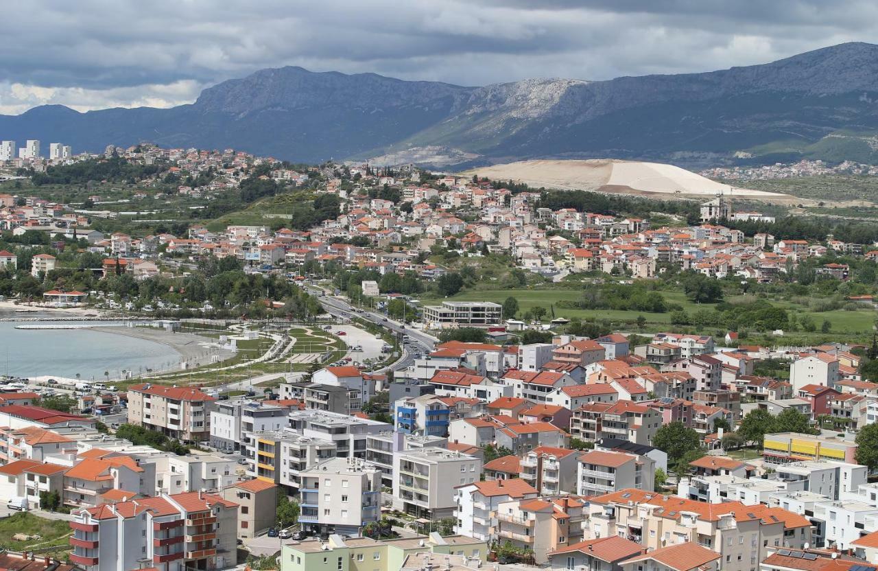 Apartmani Sanja Suta Podstrana Exteriör bild
